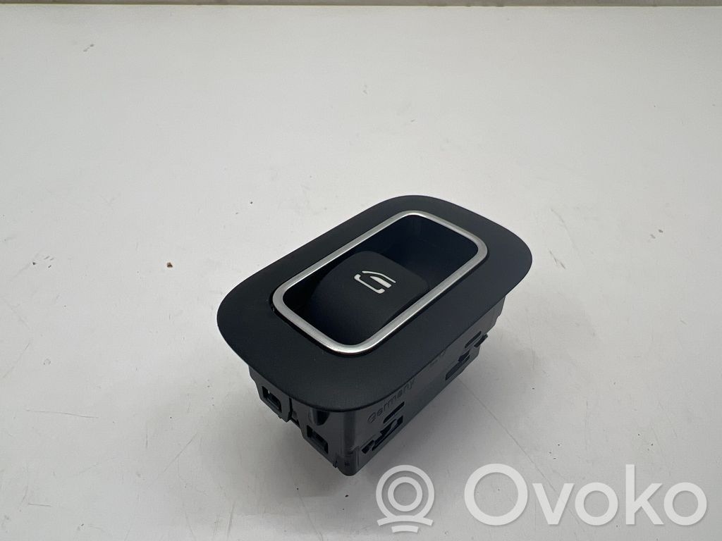 Mercedes-Benz CLA C118 X118 Interruptor del elevalunas eléctrico