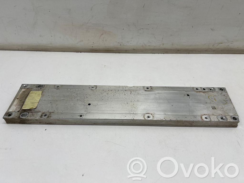 Engine mounting bracket   9830282080