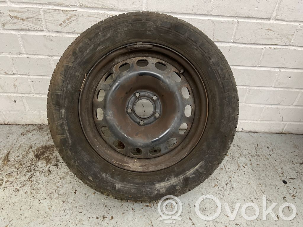 Llanta de acero R16