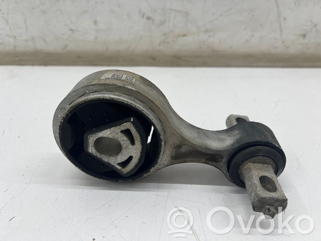 Maserati Ghibli Engine mount bracket 
