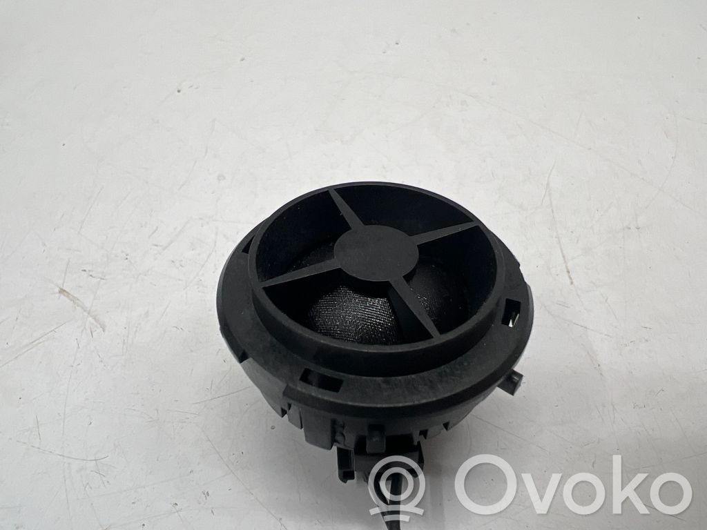 Ford Mondeo MK V Subwoofer 