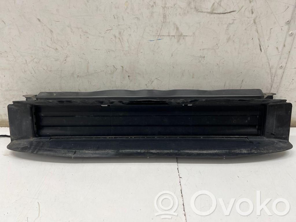 Audi Q8 e-tron Conducto/guía del intercooler 