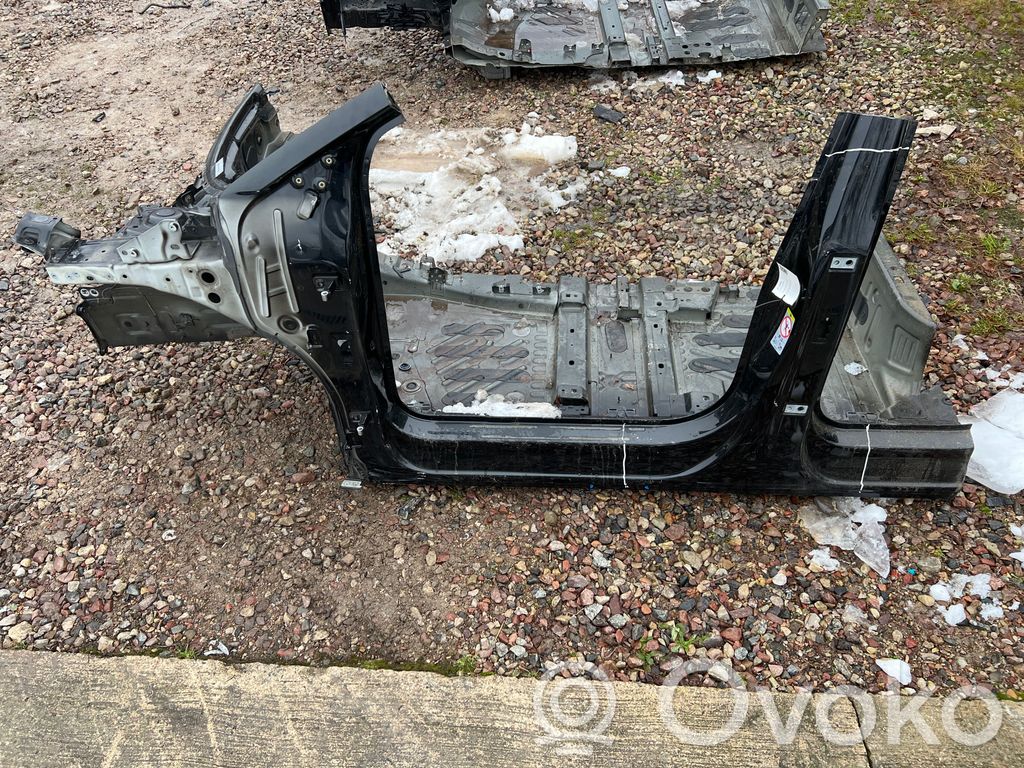 Audi Q4 e-tron Pannello laterale anteriore