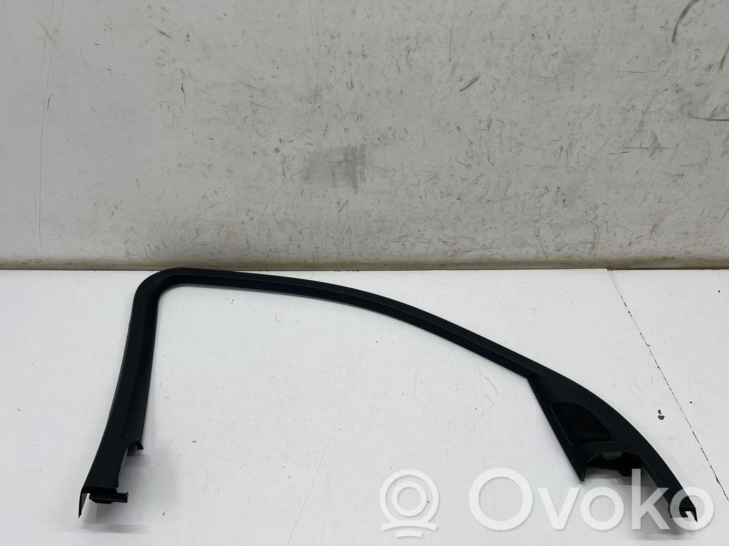 Mercedes-Benz GLE W167 Listwa / Uszczelka szyby drzwi przednich 