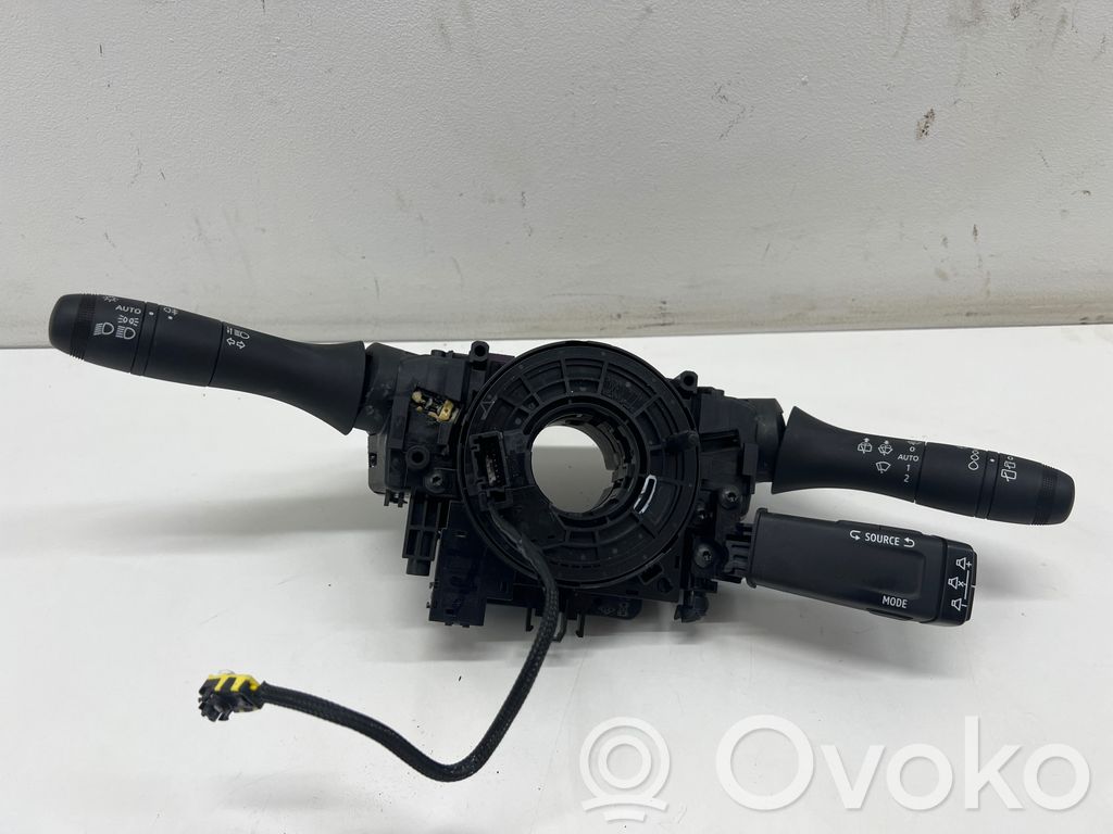 Renault Captur II Wiper turn signal indicator stalk/switch 