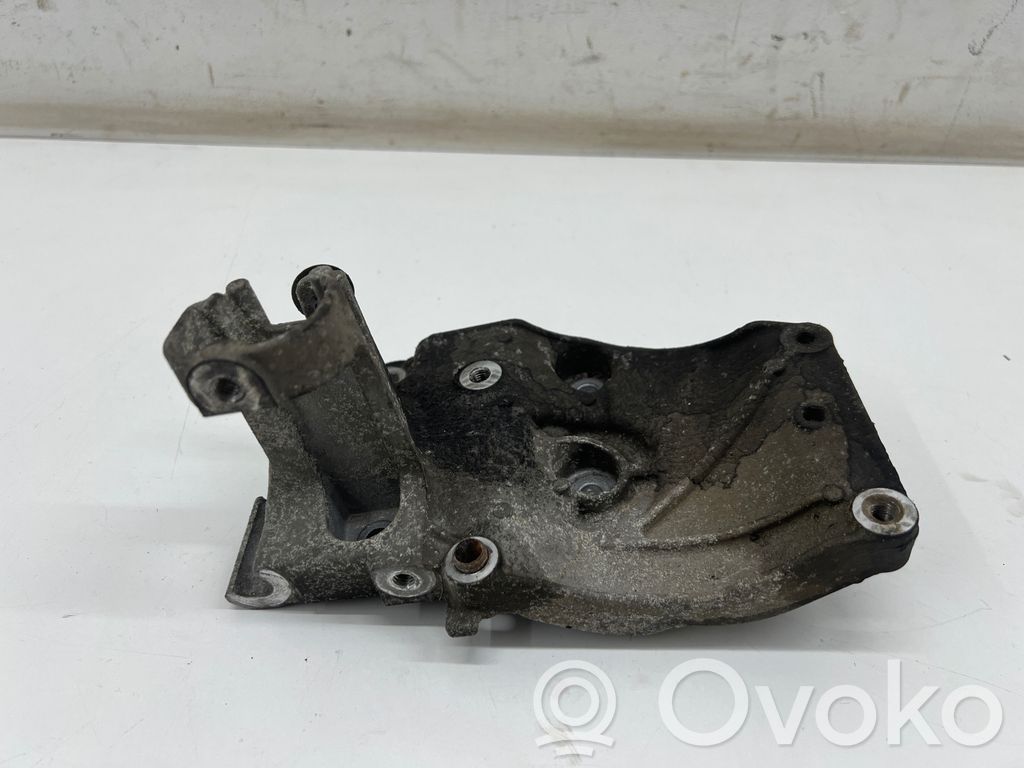 Citroen Berlingo A/C compressor mount bracket 