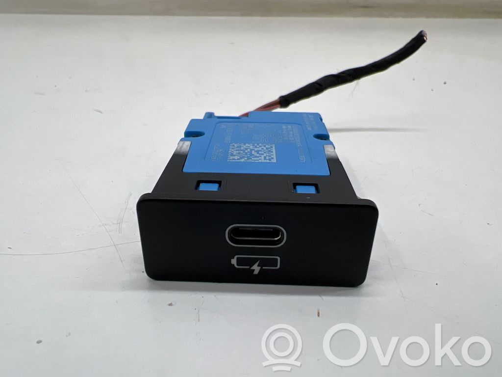 USB socket connector   5B51C70