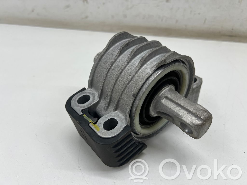 Engine mount bracket   8742123