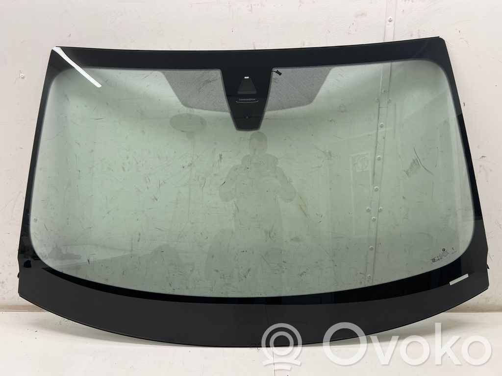 BMW i4 Front windscreen/windshield window 