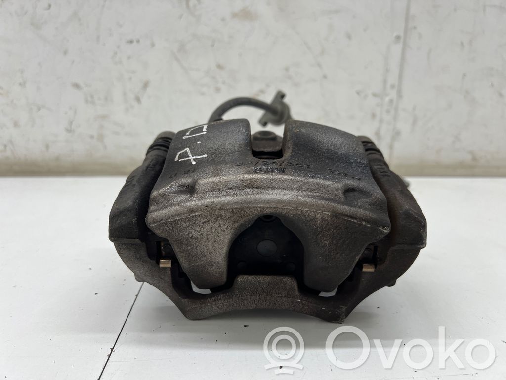 BMW 1 F40 Caliper de freno delantero 