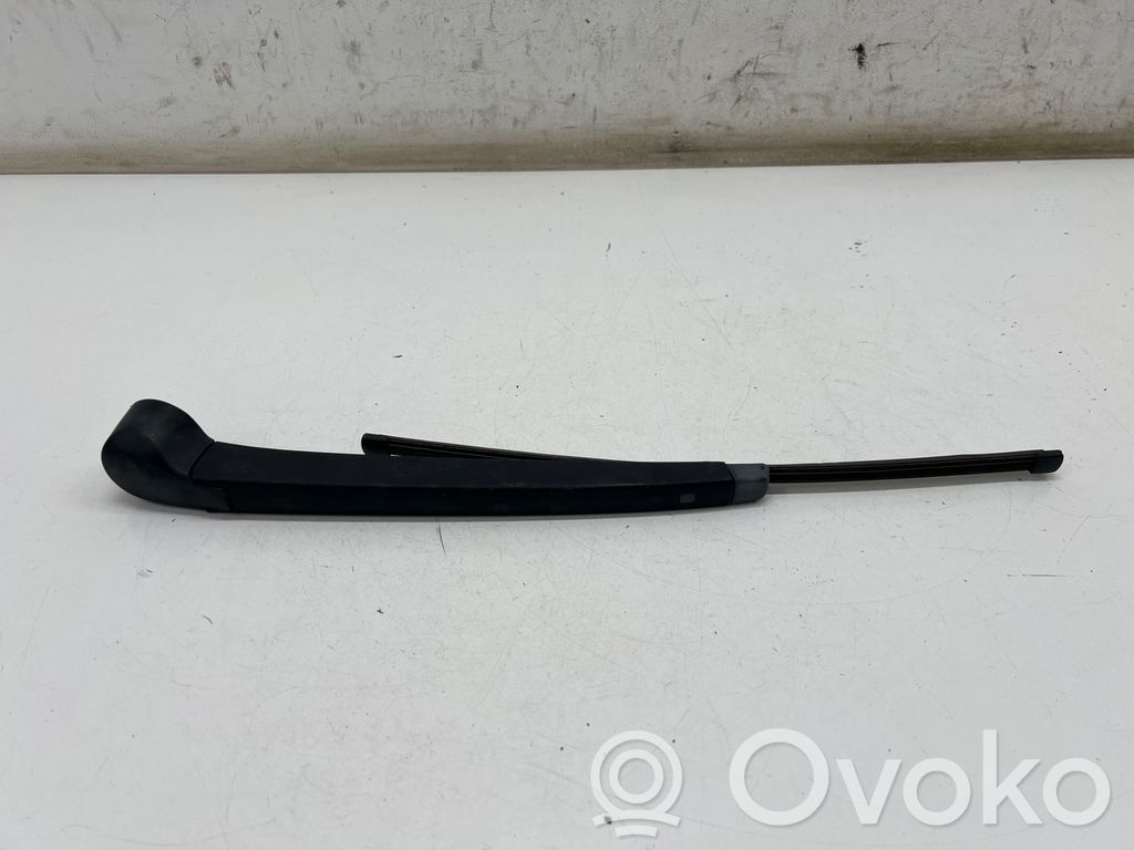 Seat Leon (5F) Ramię wycieraczki szyby tylnej 