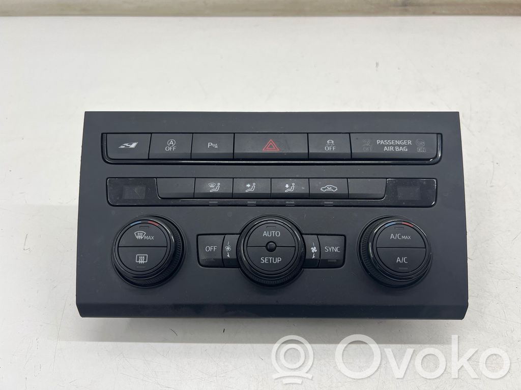 Seat Leon (5F) Climate control unit 