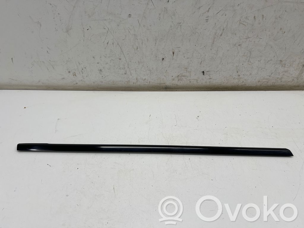 Mercedes-Benz GLA W156 X156 Rivestimento modanatura del vetro della portiera anteriore 