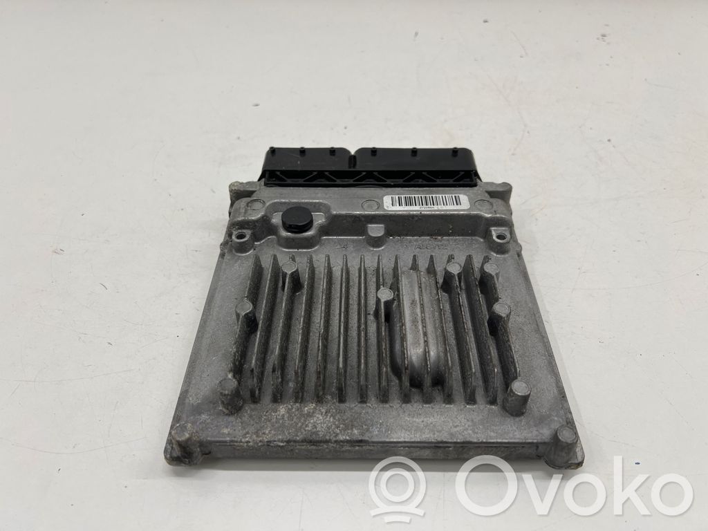 Mercedes-Benz GLA W156 X156 Engine control unit/module 