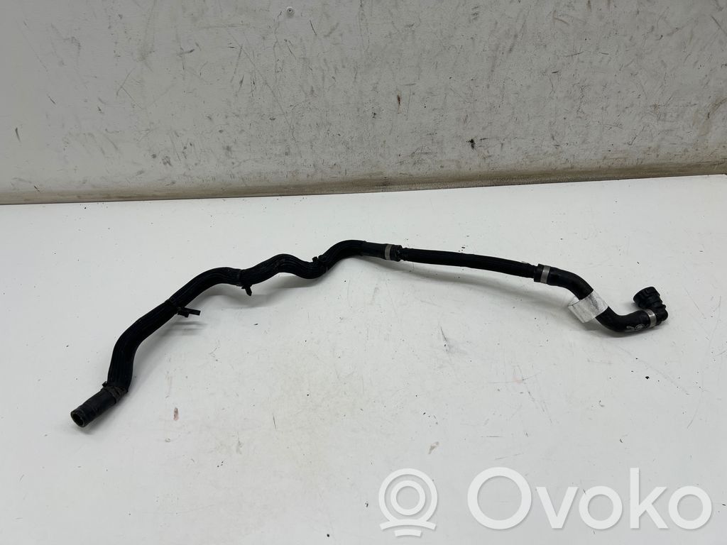 Jaguar I-Pace Engine coolant pipe/hose 