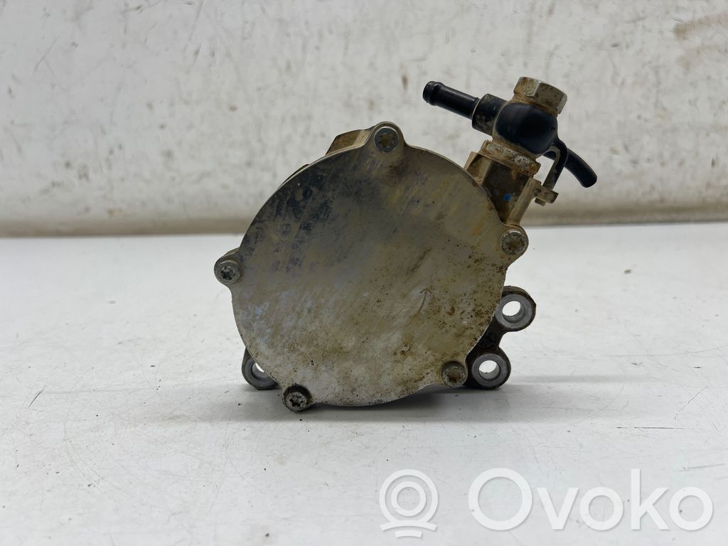 Toyota Hilux VIII Pompă vacuum 