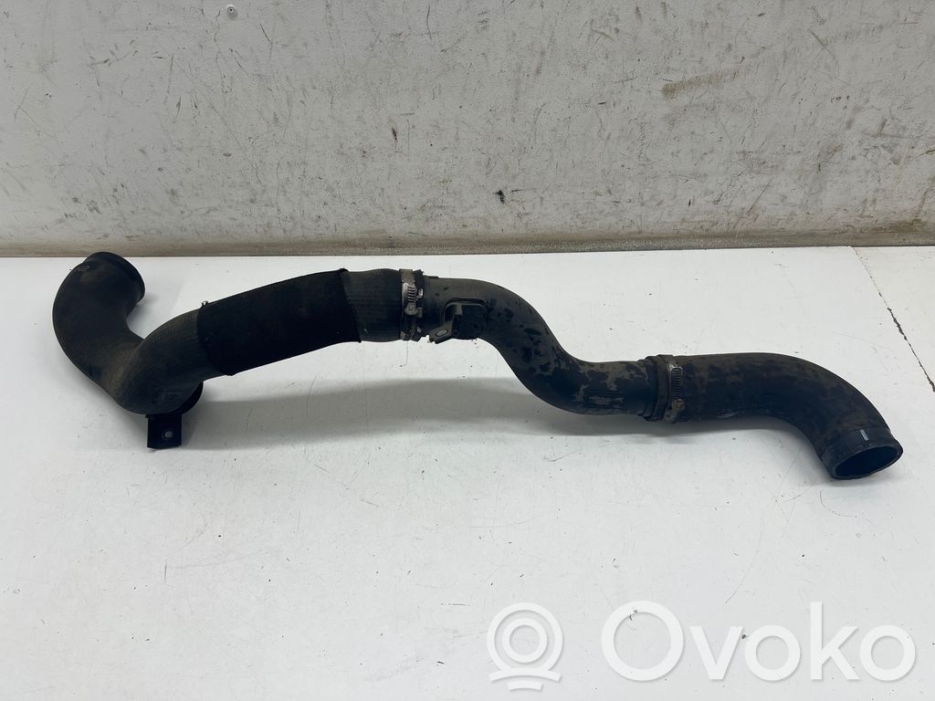 Land Rover Discovery 5 Tube d'admission de tuyau de refroidisseur intermédiaire