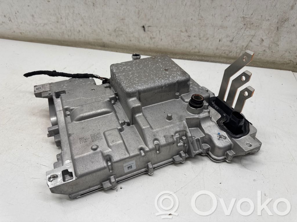 Inversor/convertidor de voltaje   1EA907230,85044088,1EA907121C
