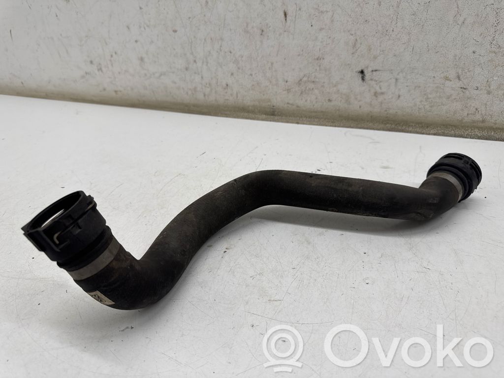 BMW 1 F20 F21 Conductă/furtun lichid de răcire motor