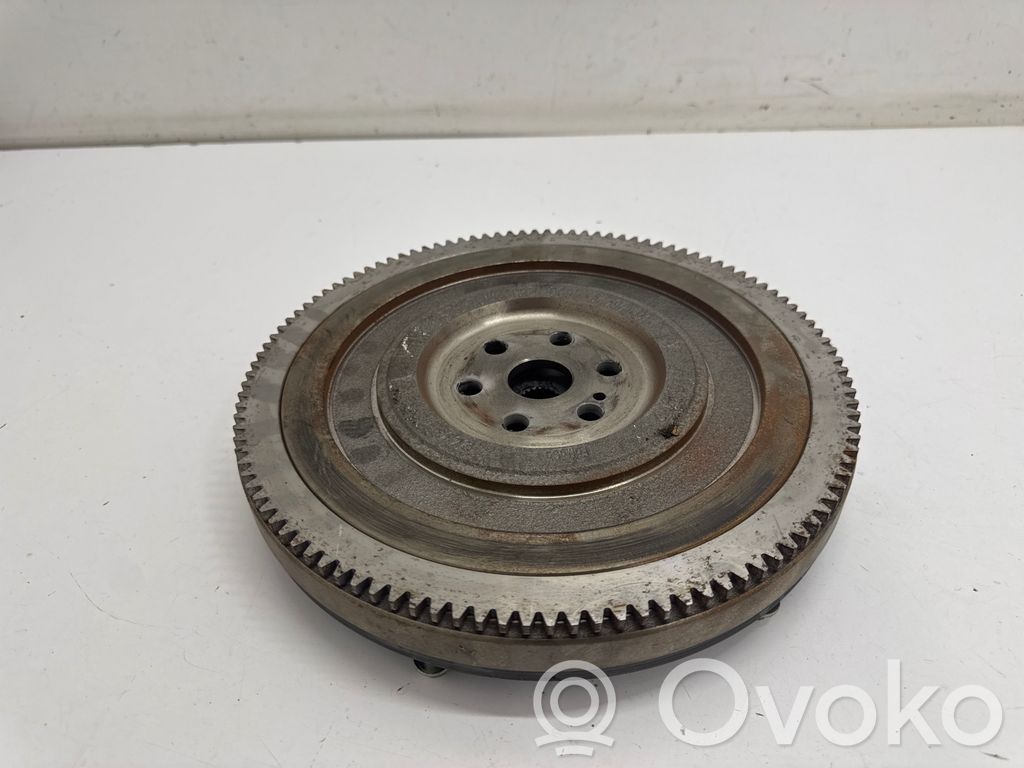 Koło zamachowe   NZ687550AA,DG9P6K390BA