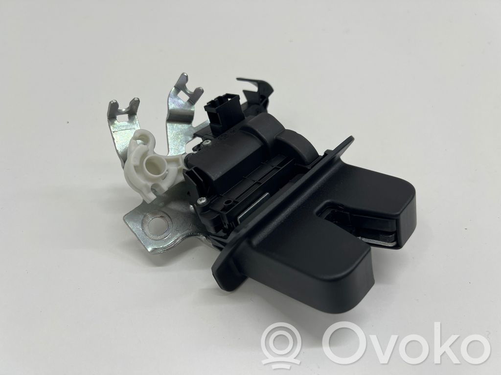 Tailgate/trunk/boot lock/catch/latch   8W0827503