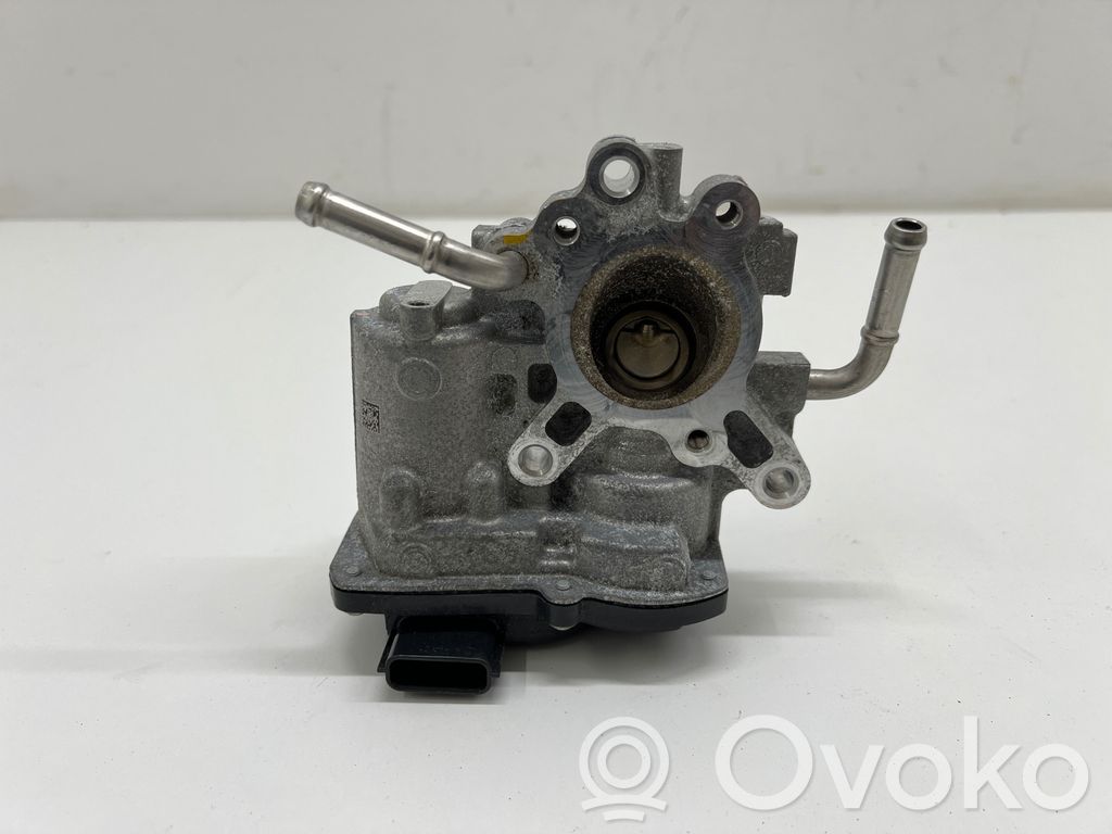 Mazda CX-30 Soupape vanne EGR 