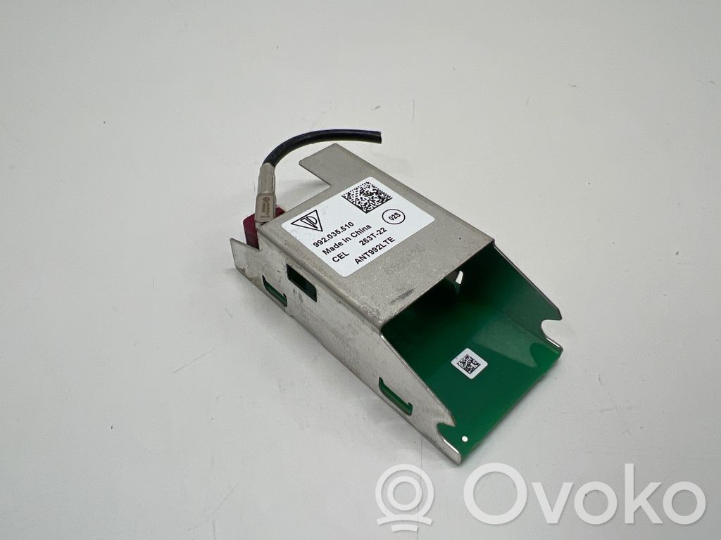 Porsche Taycan 9J1 Amplificateur d'antenne 