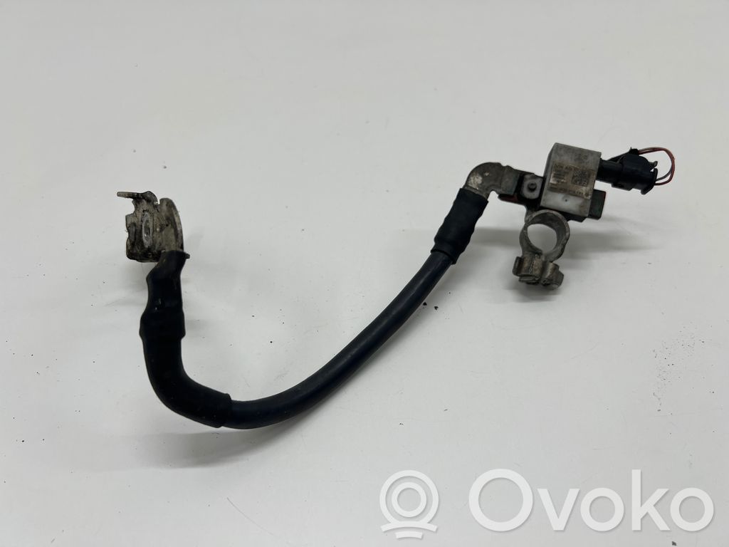 Volkswagen PASSAT B8 Minus / Klema / Przewód akumulatora 