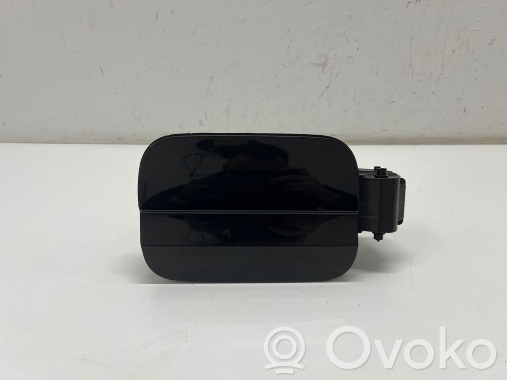 Audi A4 S4 B9 8W Tankdeckel Tankklappe