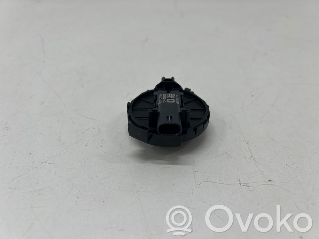 Lexus RZ Czujnik uderzenia Airbag