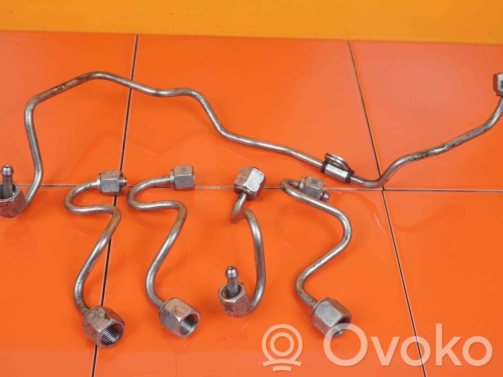 Nissan Navara D23 Fuel injector supply line/pipe 