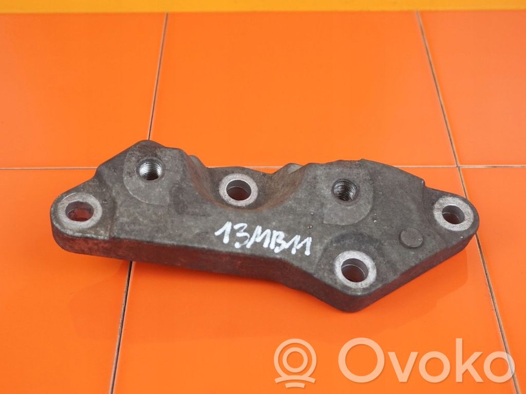 Engine mounting bracket   D5244T14,13MB11,27