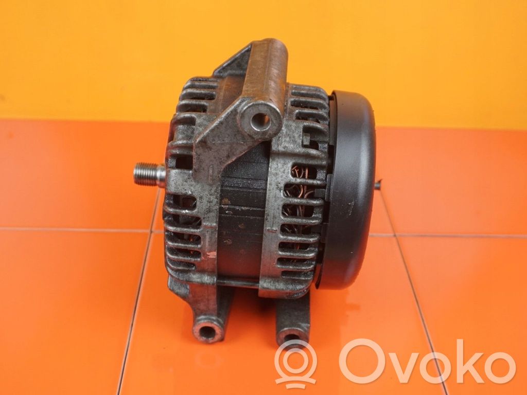 Opel Corsa E Generatorius 