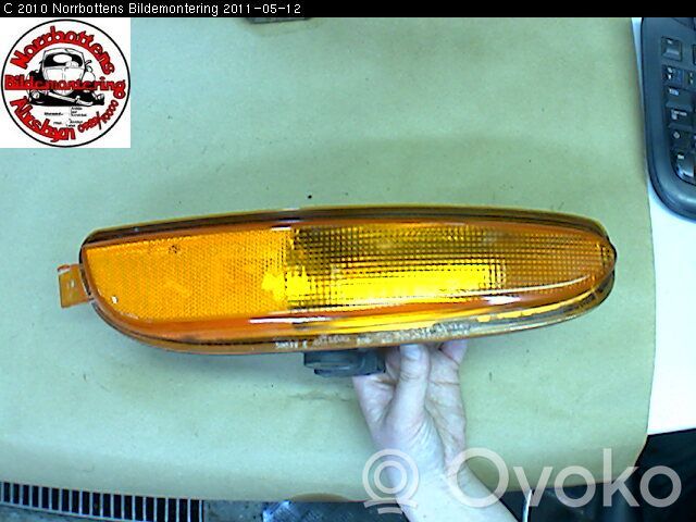 Chrysler 300M Front indicator light 