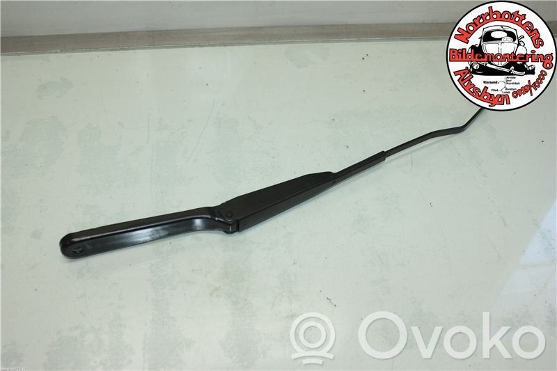 Citroen Berlingo Front wiper blade arm 