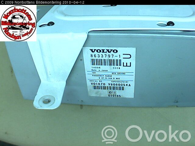 Volvo XC70 GPS navigation control unit/module 
