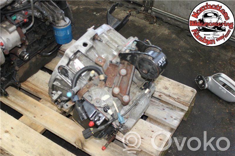 KIA Carnival Caja de cambios automática 