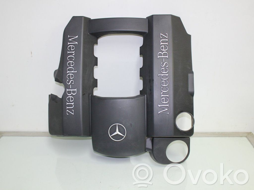 Mercedes-Benz E W210 Motorabdeckung 