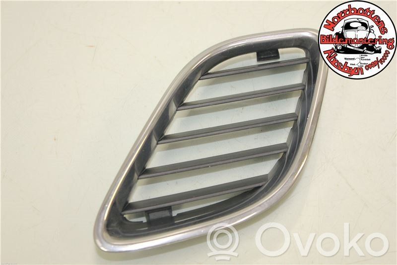Saab 9-5 Front bumper lower grill 