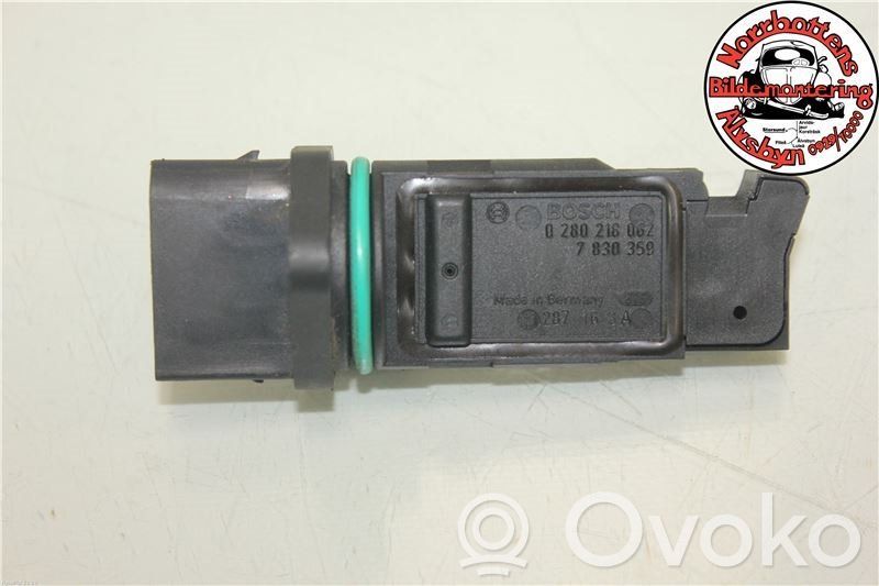 BMW 3 E46 Mass air flow meter 