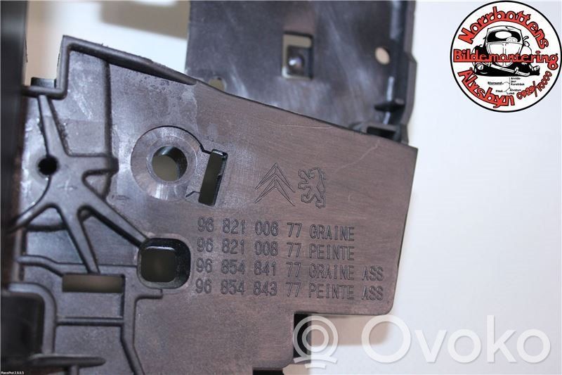 Manecilla interna puerta delantera   9144F2