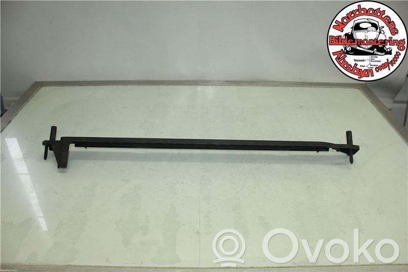 Volvo V50 Radiator support slam panel bracket 