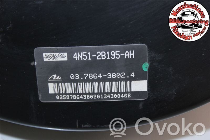 Volvo V50 Jarrutehostin 