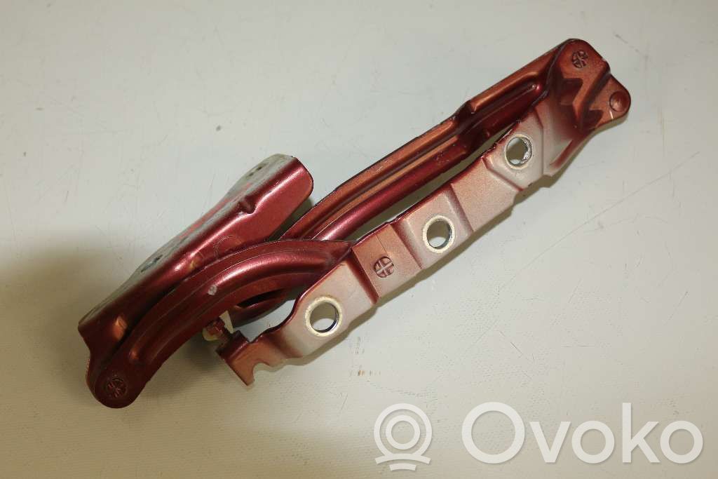 Volvo S40 Tailgate/trunk/boot hinge 