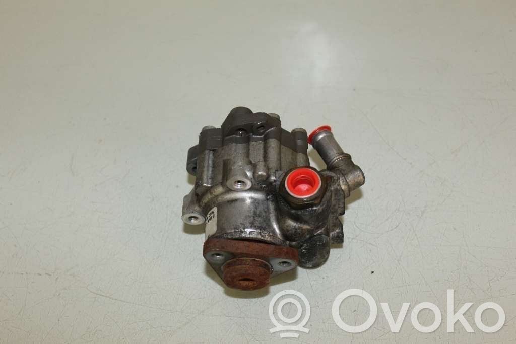 BMW 5 E60 E61 Power steering pump 