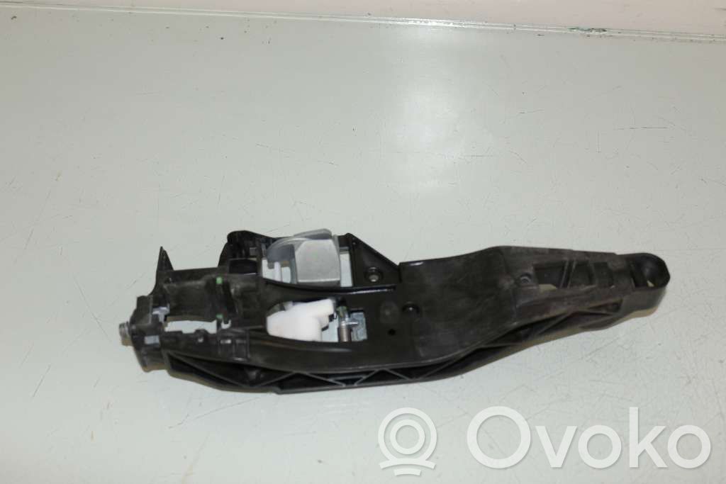 Peugeot 208 I Manecilla externa puerta delantera 