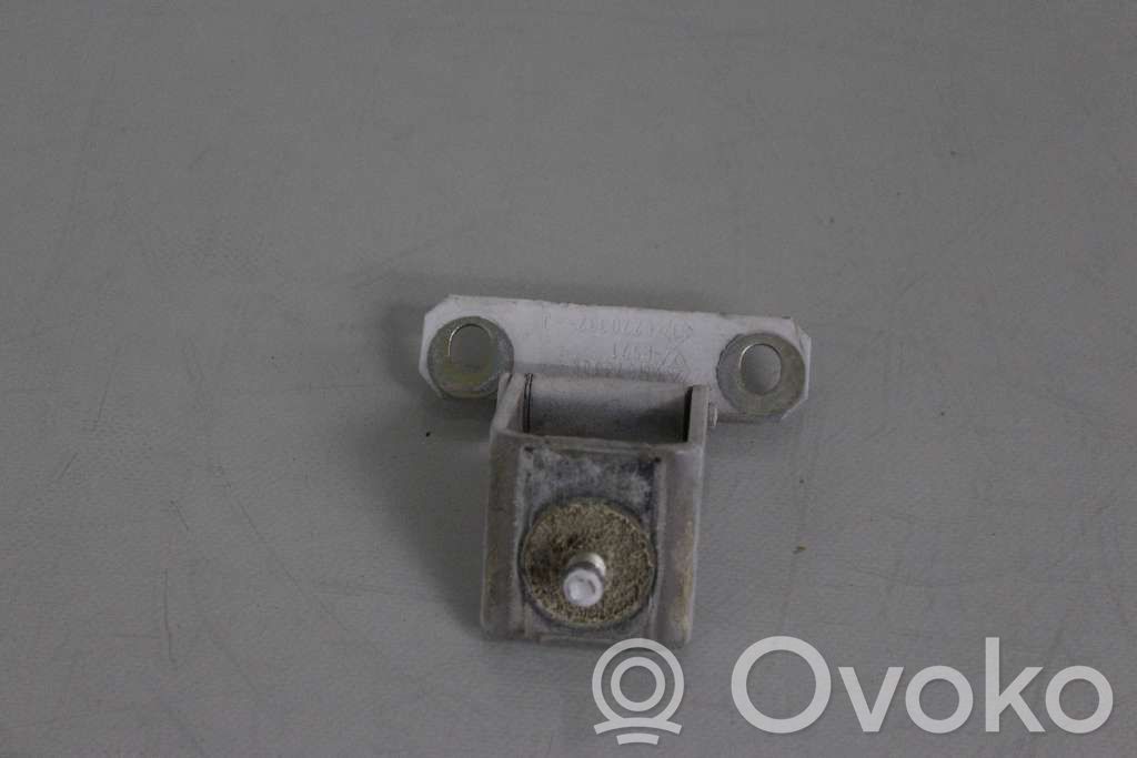 Renault Megane III Tailgate/trunk/boot hinge 