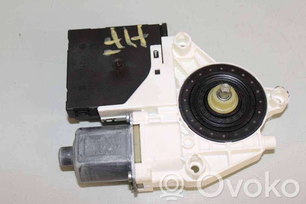 Volkswagen Tiguan Motor macara geam ușă față 