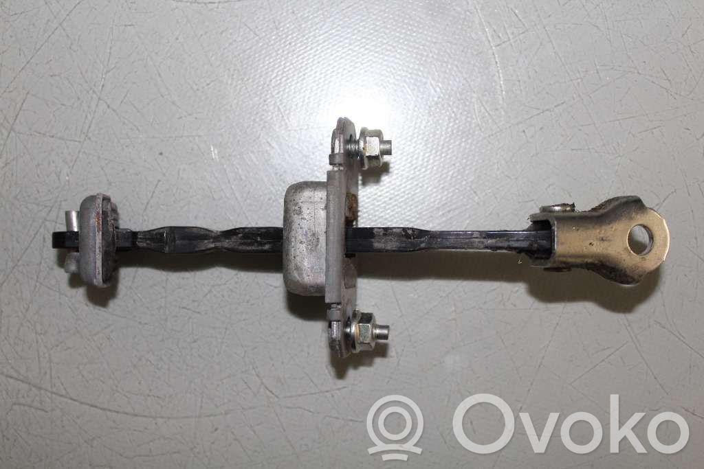 Subaru Impreza III Ogranicznik drzwi tylnych 