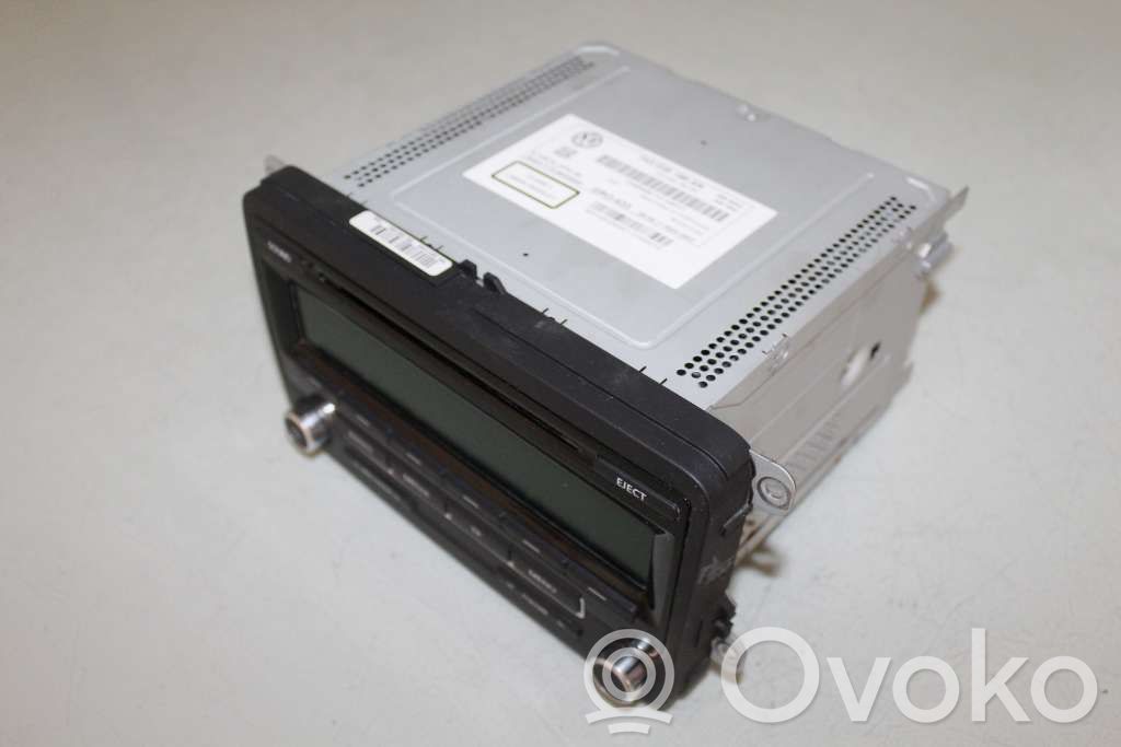 Volkswagen Amarok Panel / Radioodtwarzacz CD/DVD/GPS 